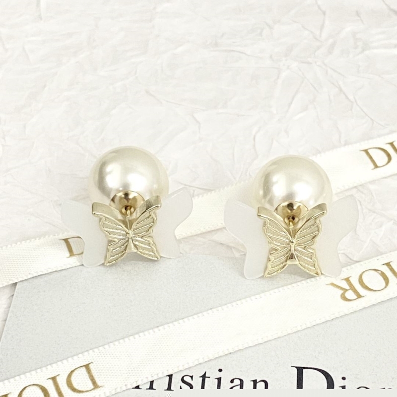 ch**an D*or earrings